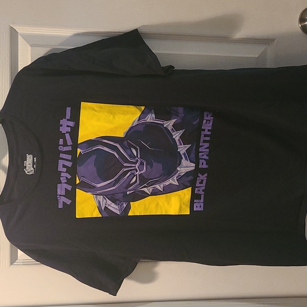 Mens black panther tshirt